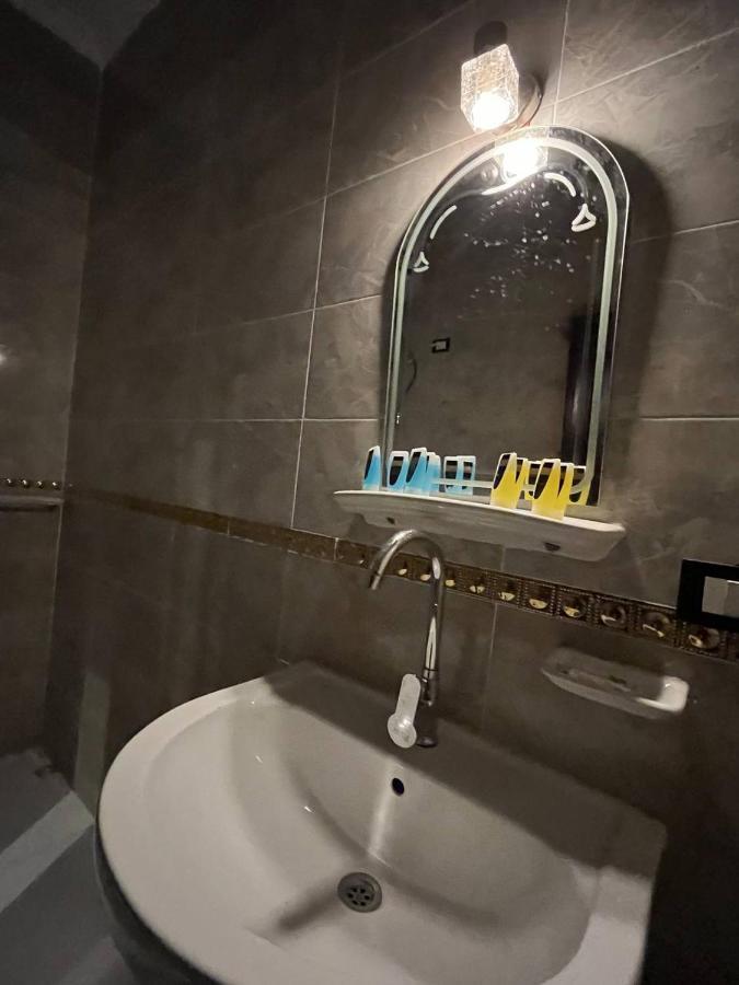 Bed and Breakfast Three Golden Pyramids Каир Экстерьер фото